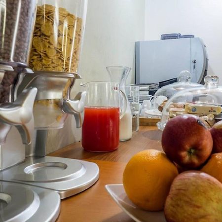 Relais Sistina Bed & Breakfast โรม ภายนอก รูปภาพ