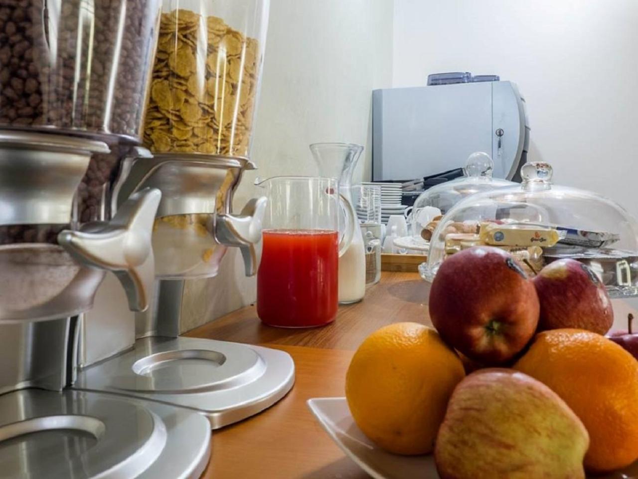 Relais Sistina Bed & Breakfast โรม ภายนอก รูปภาพ